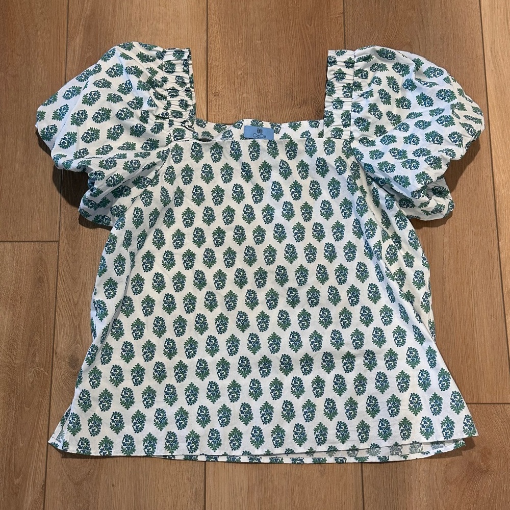 Cece Large Square Neck Bubble Sleeve Blouse